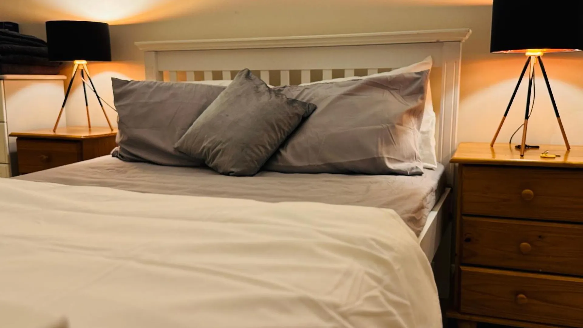 Large Room Near City Centre Belfast